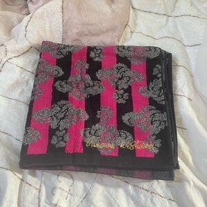 Vivienne Westwood Black and Pink Bath Towel